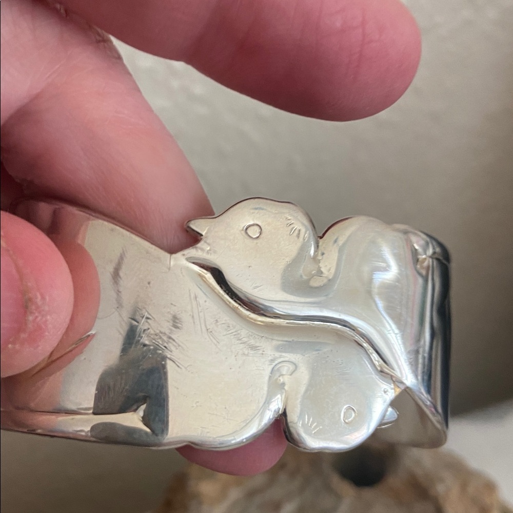 Vintage 90s Double Cats Cuff Bracelet - Picture 4 of 8